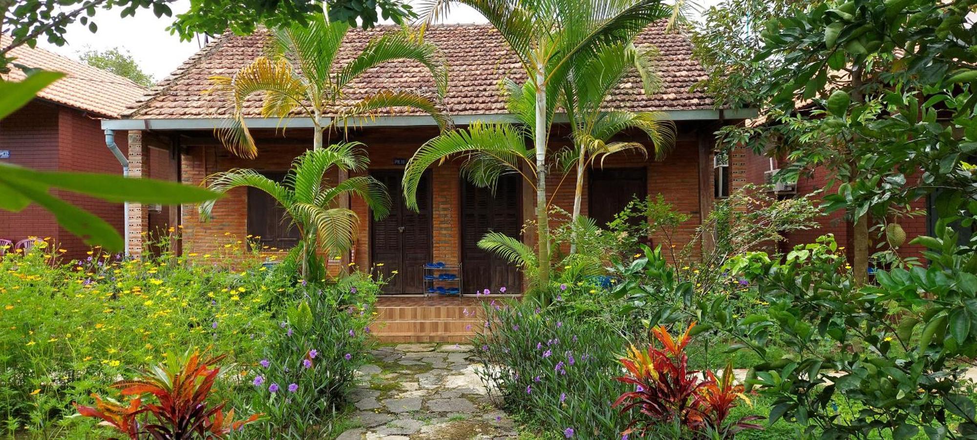 Thuy Tien Ecolodge Cat Tien Esterno foto