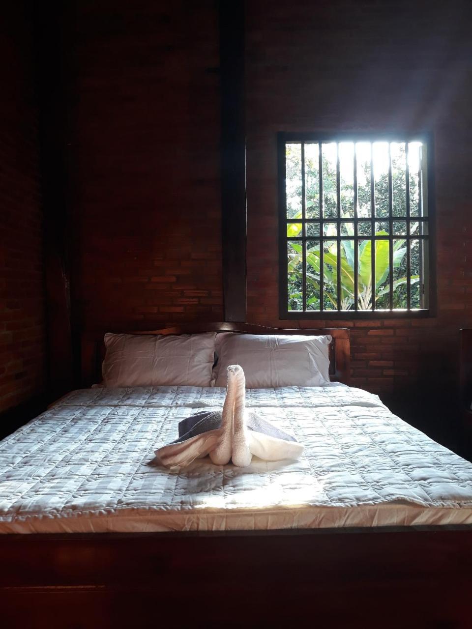 Thuy Tien Ecolodge Cat Tien Esterno foto